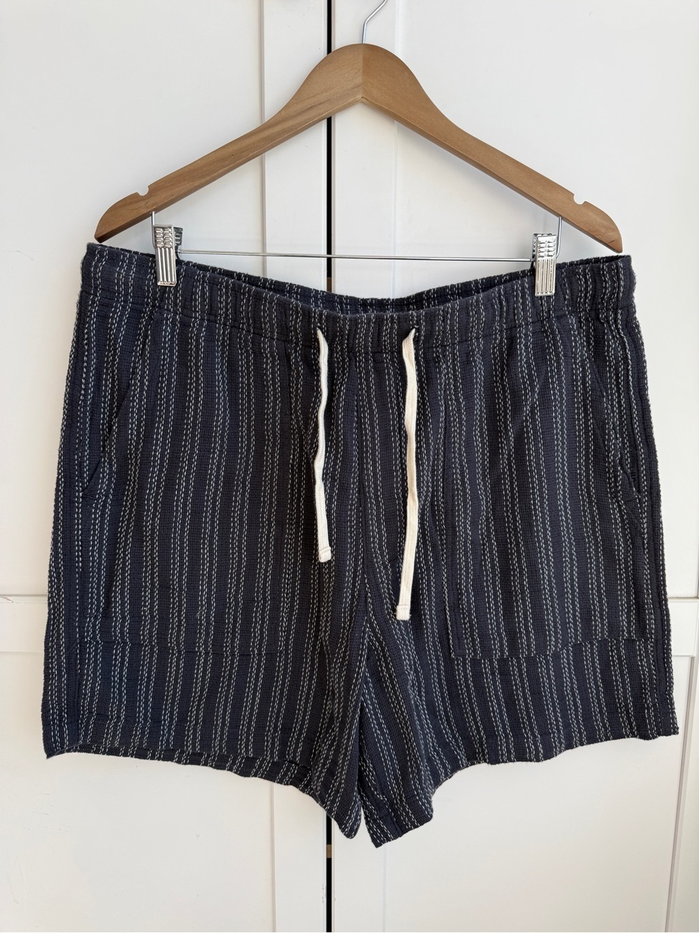 Men’s Arizona Jean Co. XL Black Stripe Cotton Pull-On Shorts Casual Coastal